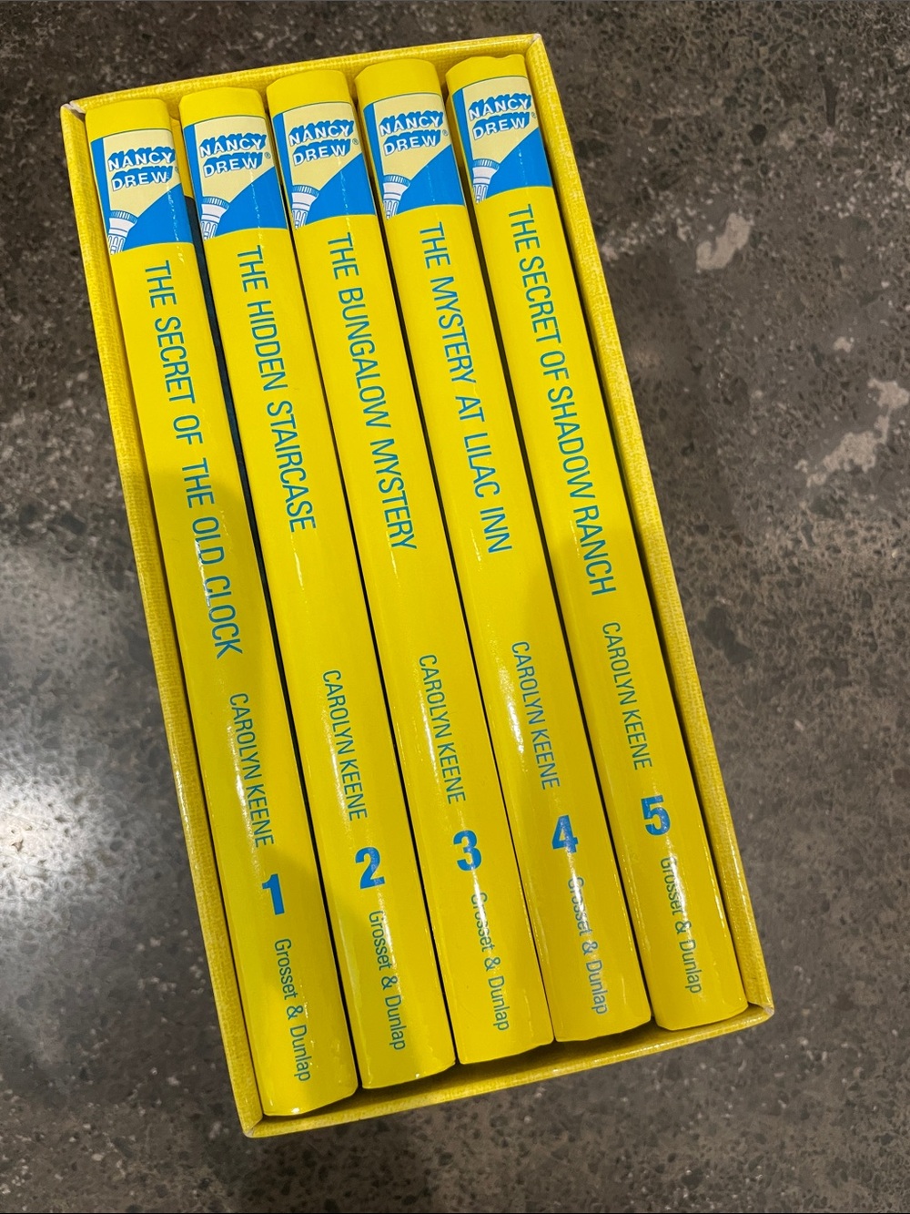 Nancy Drew Yellow Paperback Boxed Set - Volumes 1-5